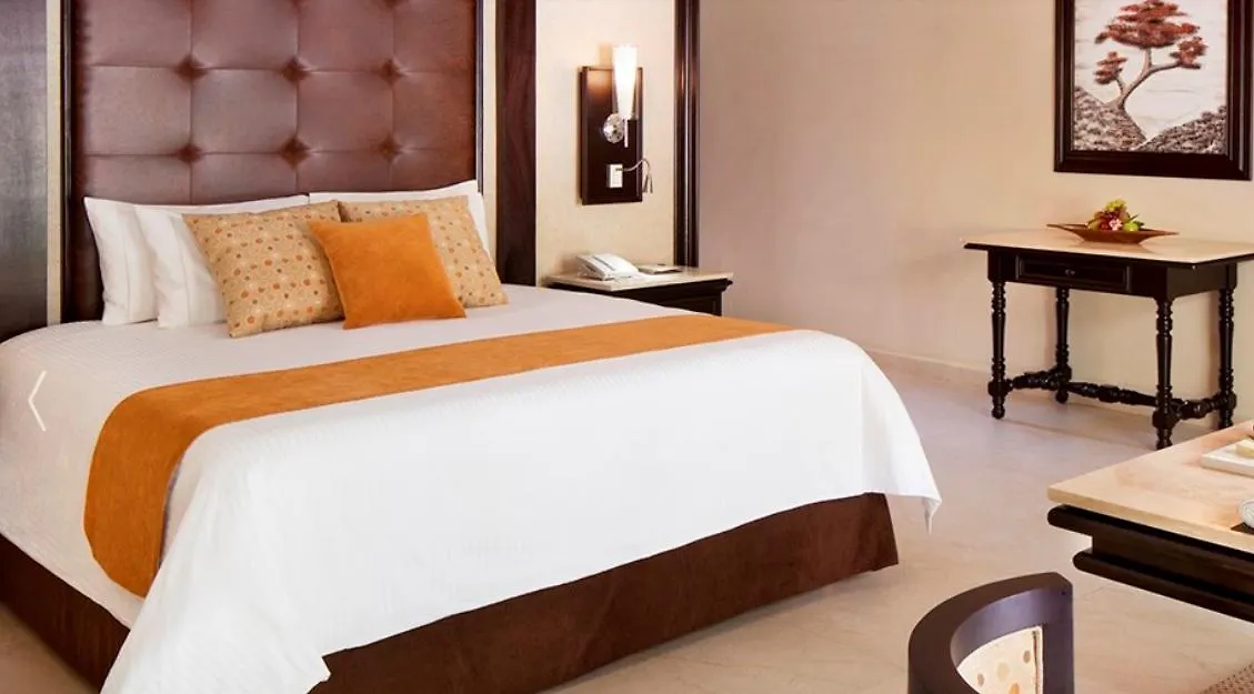 ***** Resort Hotel El Dorado Casitas Royale by Karisma Puerto Morelos México