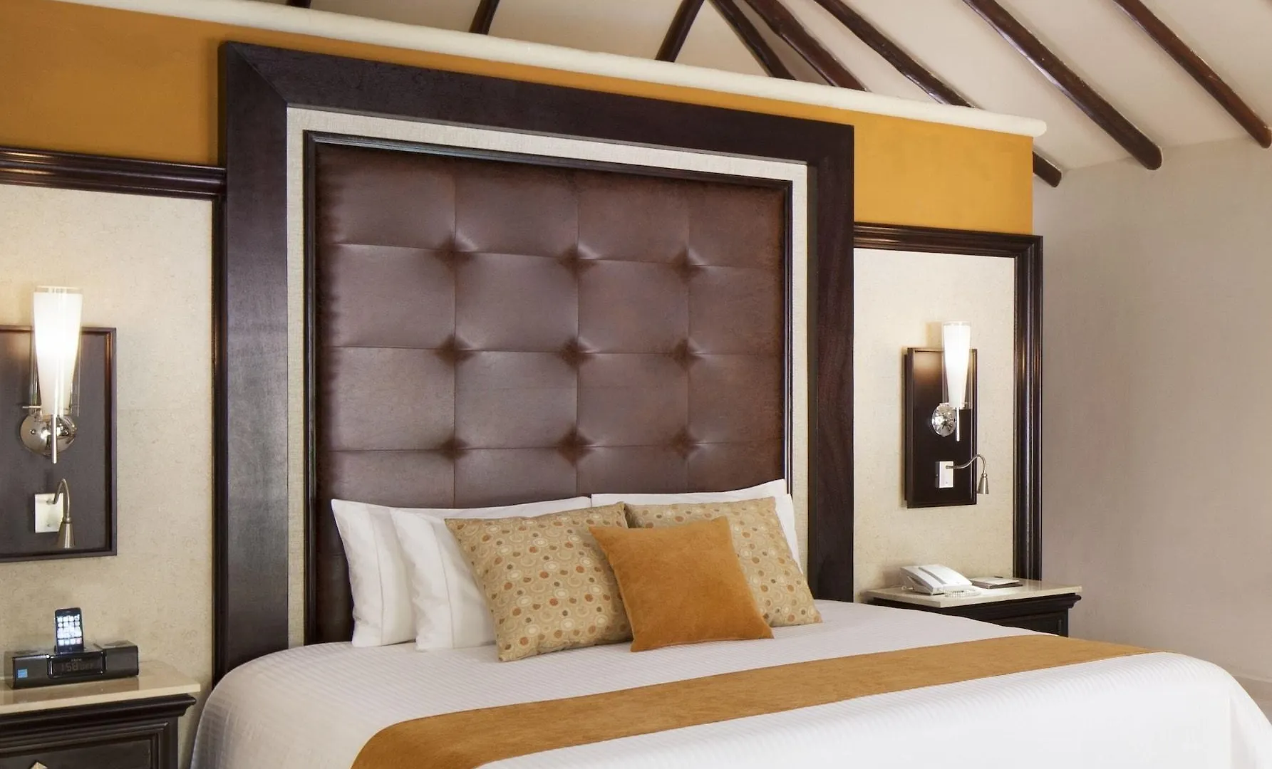 Hotel El Dorado Casitas Royale by Karisma Puerto Morelos México