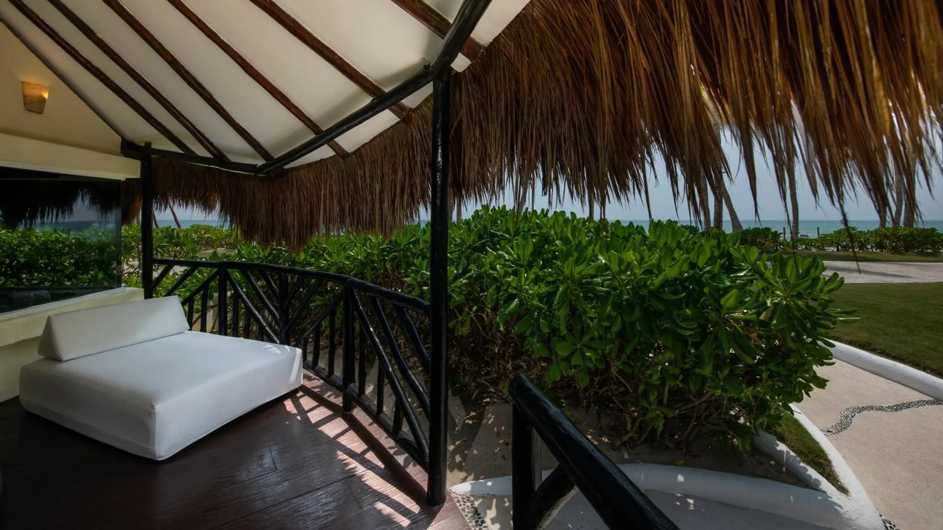El Dorado Casitas Royale Catamaran, Cenote & More Inclusive (Adults Only) Puerto Morelos Resort